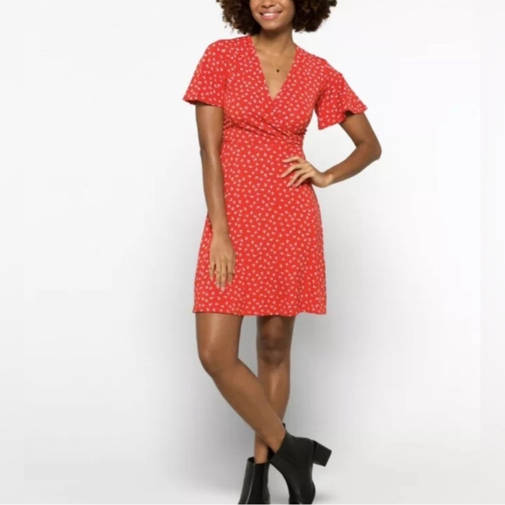 NWT 41 Hawthorn Elisse Knit Surplise Dress Size M